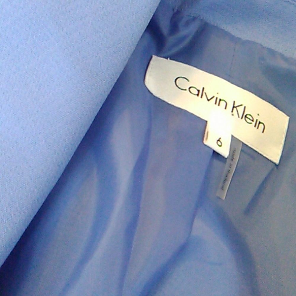 Calvin Klein NEW Two Piece Suit - Picture 7 of 16